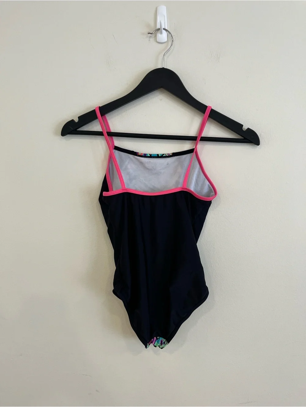 Speedo girls Black Geometric One-Piece Swimsuit with Pink Straps
